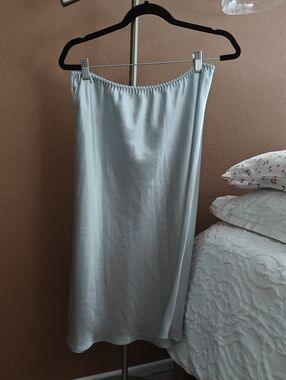 VTG Women's Silver Slip Dress - Satin Half Slip